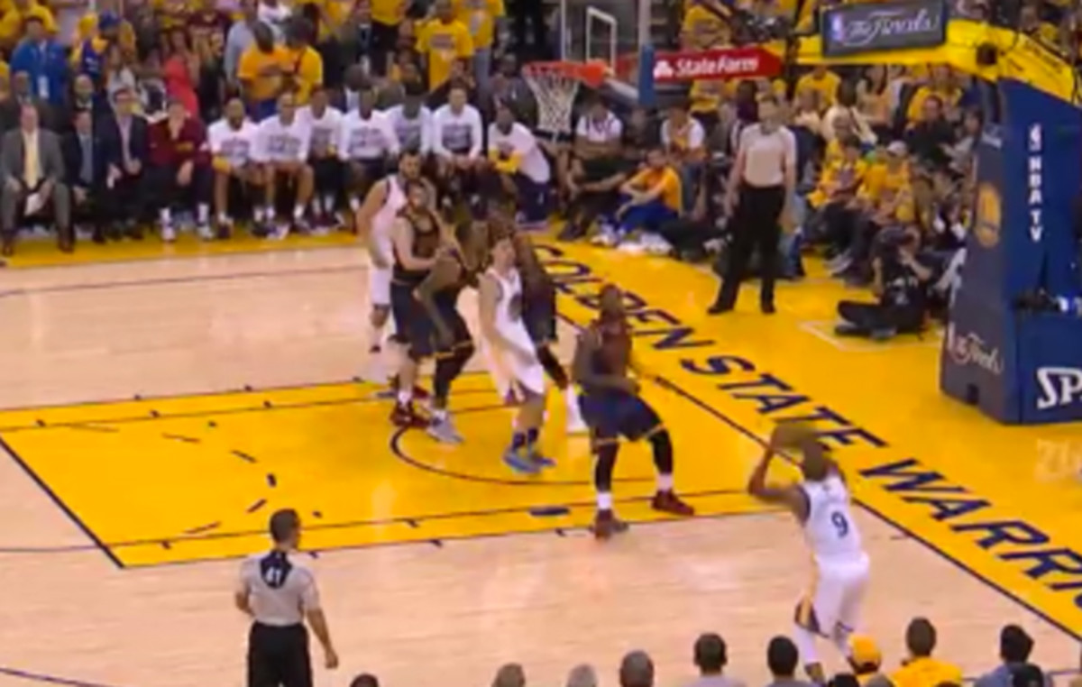 nba-finals-cavaliers-warriors-defense-8.jpg